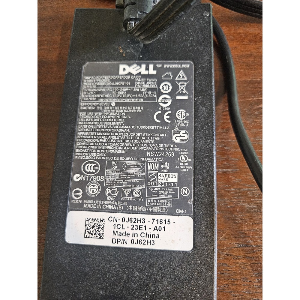 Dell AC Adapter Power Supply 90W Black PA-3E LA90PE1-01 J62H3